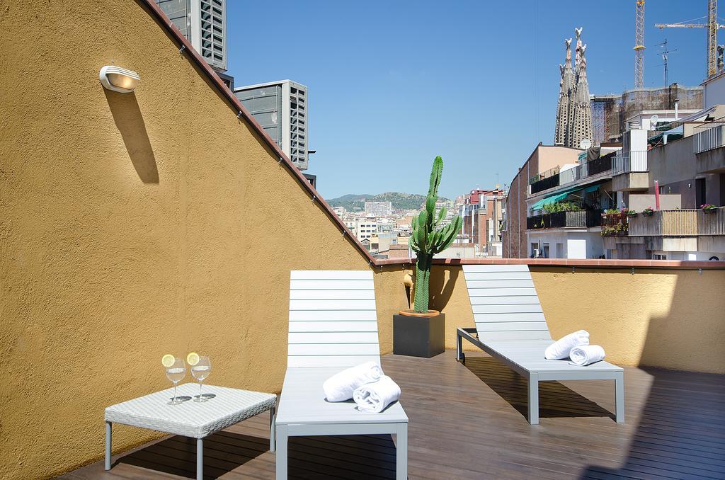 The Sagrada Familia Apartament *